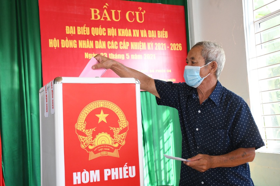 Một huyện ở Quảng Ngãi phải bầu thêm đại biểu Hội đồng nhân dân - 1 Một huyện ở Quảng Ngãi phải bầu thêm đại biểu Hội đồng nhân dân - 1