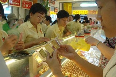 Vàng tiếp tục tăng, chênh lệch hơn 6 triệu đồng/lượng