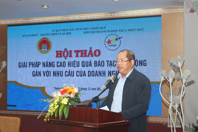 Ông Đặng Hữu Phúc - Giám đốc Sở LĐ-TB&XH tỉnh Thừa Thiên Huế phát biểu khai mạc Hội thảo