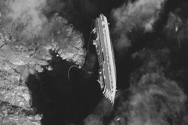 Thuyền trưởng “Titanic thời hiện đại” thừa nhận mắc lỗi lái tàu