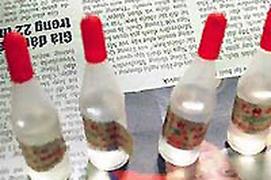 “Tắm” chín củ, quả bằng hóa chất lạ