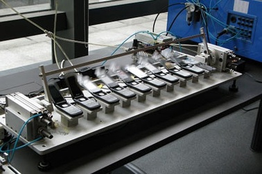 Thăm trung tâm kiểm định chất lượng của Nokia