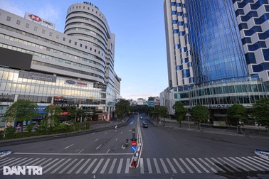 Hà Nội giãn cách xã hội đến 6/9
