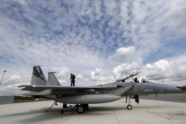 Triều Tiên bị "tố" đánh cắp thiết kế chiến đấu cơ F-15