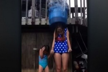 Thực hư tin đồn thiếu nữ tử vong khi thực hiện thử thách “tắm nước đá”