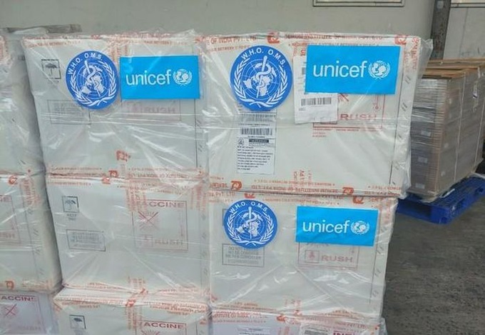 Lô vaccine 5 trong 1 gồm 187.000 liều về Hà Nội ngày 27/7. Ảnh: UNICEF
