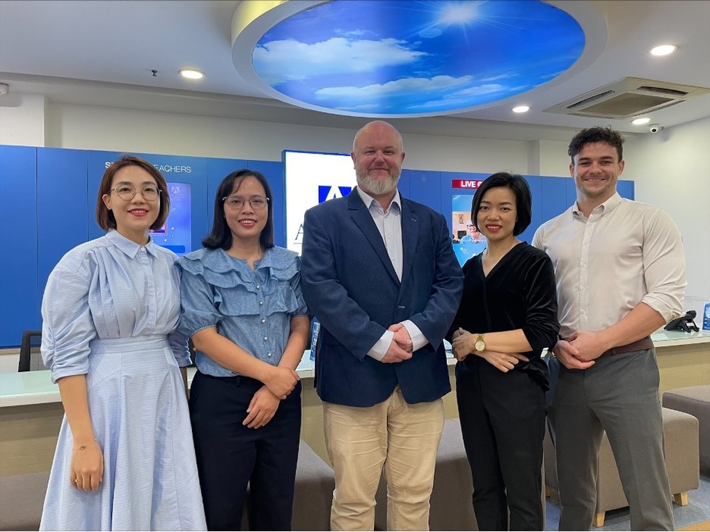 Apollo English tiếp tục được công nhận đạt chuẩn quốc tế từ International House - 3 Apollo English tiếp tục được công nhận đạt chuẩn quốc tế từ International House - 3