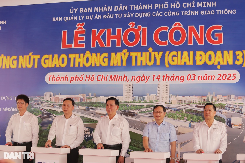 TPHCM động thổ giai đoạn 3 dự án nút giao thông Mỹ Thủy - 1 TPHCM động thổ giai đoạn 3 dự án nút giao thông Mỹ Thủy - 1