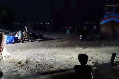 Lật ghe ở Vịnh Vân Phong, 3 người tử nạn