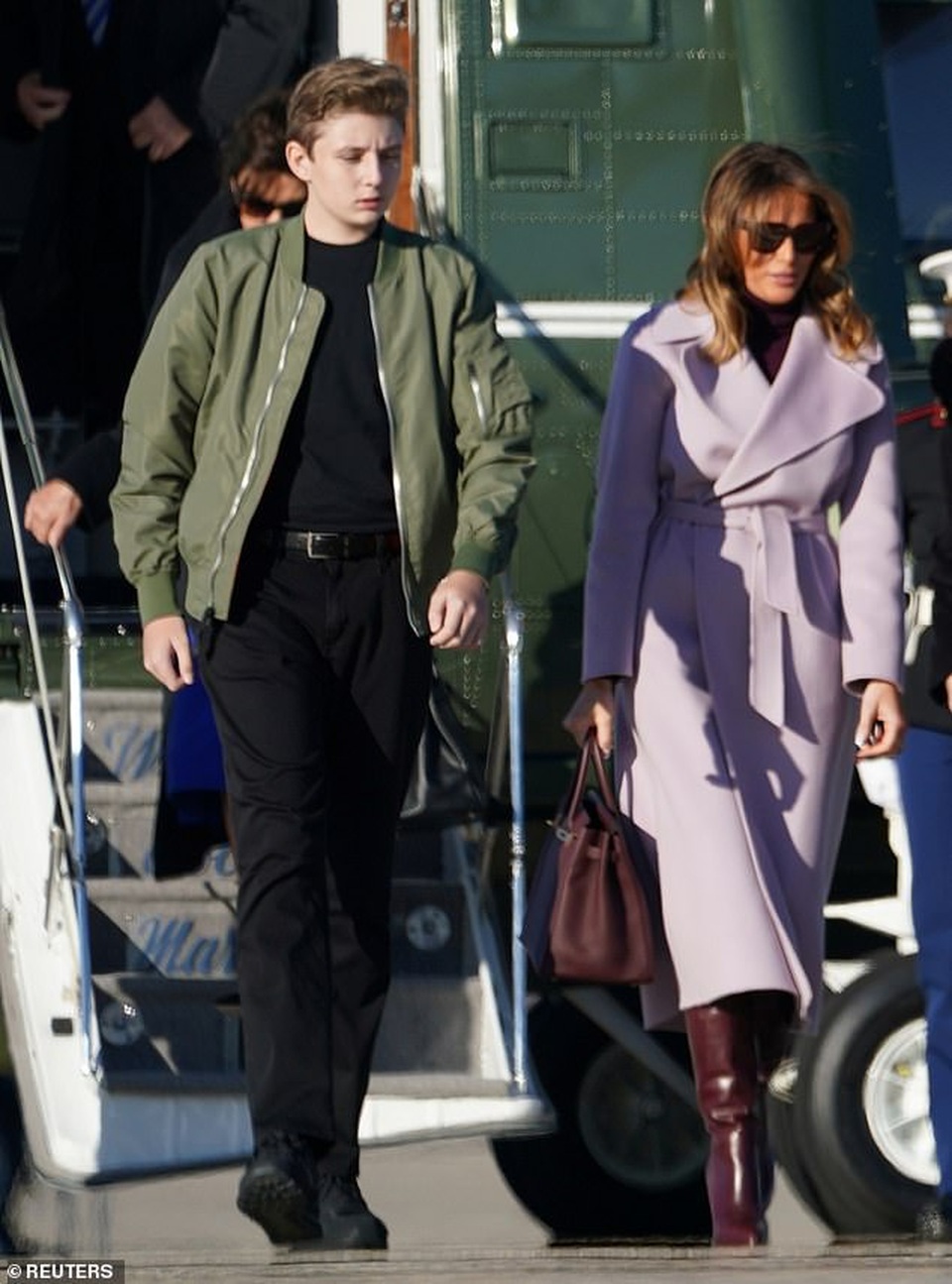 Ngoại hình nổi bật, quý tử nhà Trump được ví như tổng thống tương lai - 8 Ngoại hình nổi bật, quý tử nhà Trump được ví như tổng thống tương lai - 8