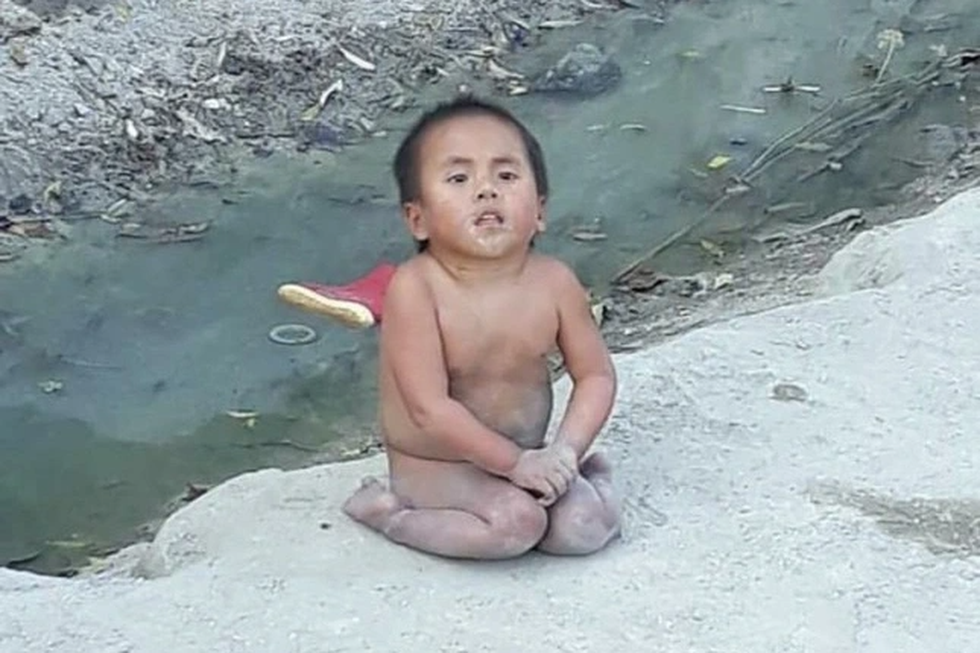 Em bé Mường Lát từng gây sốt mạng 6 năm trước, giờ ra sao? - 1 Em bé Mường Lát từng gây sốt mạng 6 năm trước, giờ ra sao? - 1