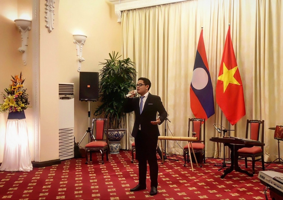 Chàng trai Lào lấy vợ Việt, kể tình yêu đặc biệt với mảnh đất hình chữ S - 7