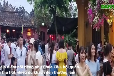 Hàng nghìn du khách đến Hội An trong ngày đại lễ Phật đản 2022