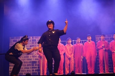 Cuốn hút đêm nhạc hội “Âm mưu kì bí” của SV Việt tại Anh