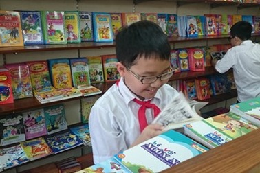 Nhà nước không phải tốn tiền làm sách giáo khoa