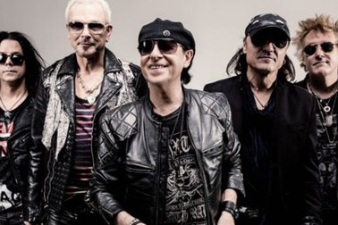 Nhóm nhạc huyền thoại Scorpions biểu diễn tại Lễ hội âm nhạc quốc tế Gió mùa