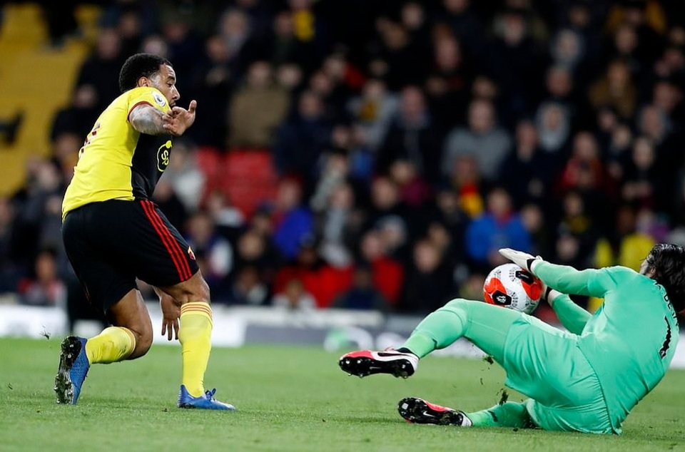 Những khoảnh khắc Liverpool bị quật ngã trên sân Watford - 8 Những khoảnh khắc Liverpool bị quật ngã trên sân Watford - 8