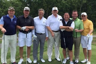 Khám phá sân golf yêu thích của tổng thống Donald Trump