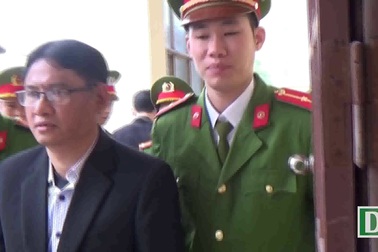 Trùm ma túy Tuấn “Lay” vẫn quyết đẩy người tình vào tù