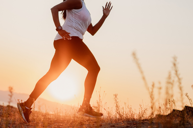 Bác sĩ mách cách tập thể dục an toàn vào mùa nắng nóng