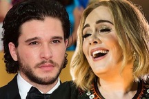 Adele chuẩn bị đóng phim cùng “thiên nga đen” Natalie Portman