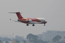 Bài toán mở bầu trời cho máy bay "made in China"