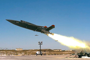 Không quân Hoa Kỳ thực hiện thành công chuyến bay lịch sử