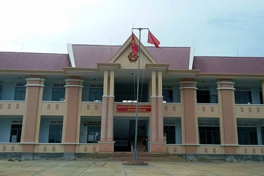 Súng công an cướp cò, 1 thanh niên bị trọng thương