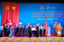 Trường Quốc tế, ĐH Quốc gia HN nhận Huân chương Lao động hạng Ba
