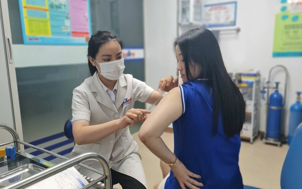 Căn bệnh khiến diễn viên trong phim “Mưa đỏ” phải nhập viện theo dõi - 2 Căn bệnh khiến diễn viên trong phim “Mưa đỏ” phải nhập viện theo dõi - 2