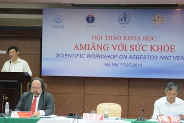 Nhiều trường hợp ung thư liên quan đến amiăng trong tấm lợp mái