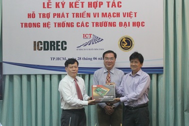 Vi mạch Việt tiến vào hệ thống trường đại học