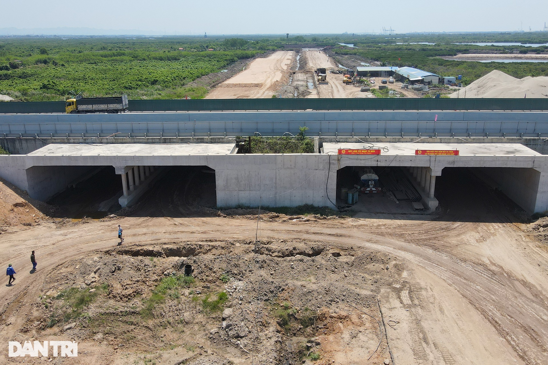 Toàn cảnh dự án xây dựng 2 nút giao thông nghìn tỷ lớn nhất Quảng Ninh - 6 Toàn cảnh dự án xây dựng 2 nút giao thông nghìn tỷ lớn nhất Quảng Ninh - 6