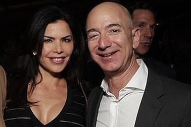 Lộ tin nhắn tình cảm nghi là tỷ phú Amazon gửi cho nhân tình