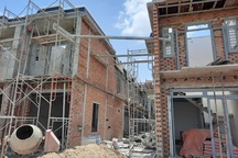 Sập giàn giáo, 2 người chết, 6 người bị thương