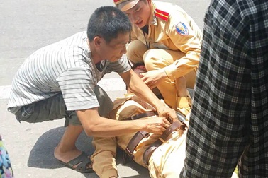 Chuyển gấp Trung úy CSGT bị “quái xế” tông ra Hà Nội điều trị