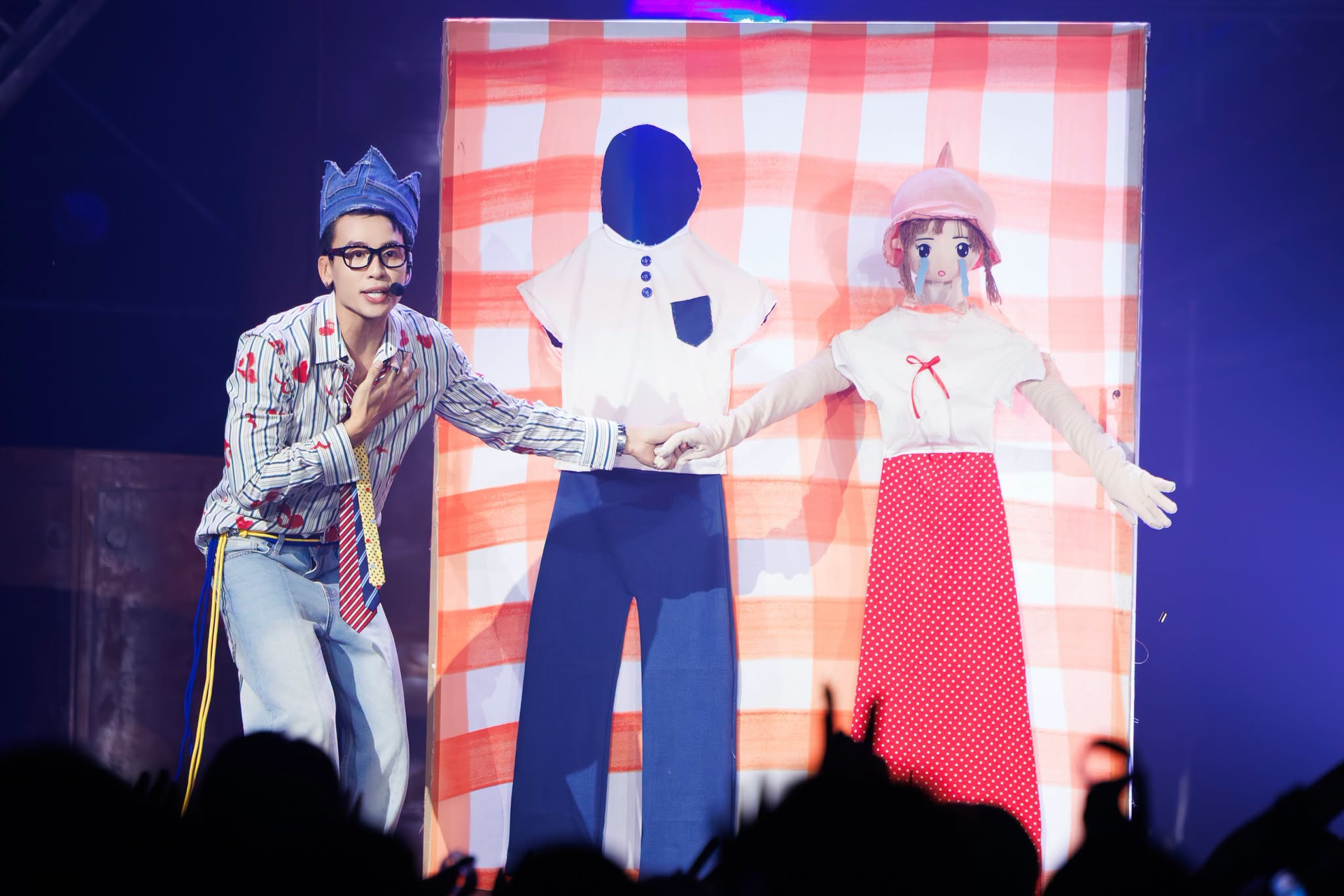 Quách Văn Thơm là ai mà bất ngờ gây sốt show Anh trai ở tuổi 37? - 2