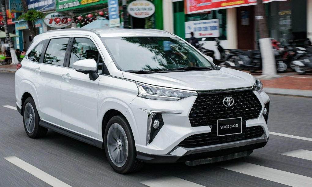 Khách Việt chuộng xe đa dụng 7 chỗ tầm 700 triệu đồng, sân chơi thêm chật - 9 Khách Việt chuộng xe đa dụng 7 chỗ tầm 700 triệu đồng, sân chơi thêm chật - 9