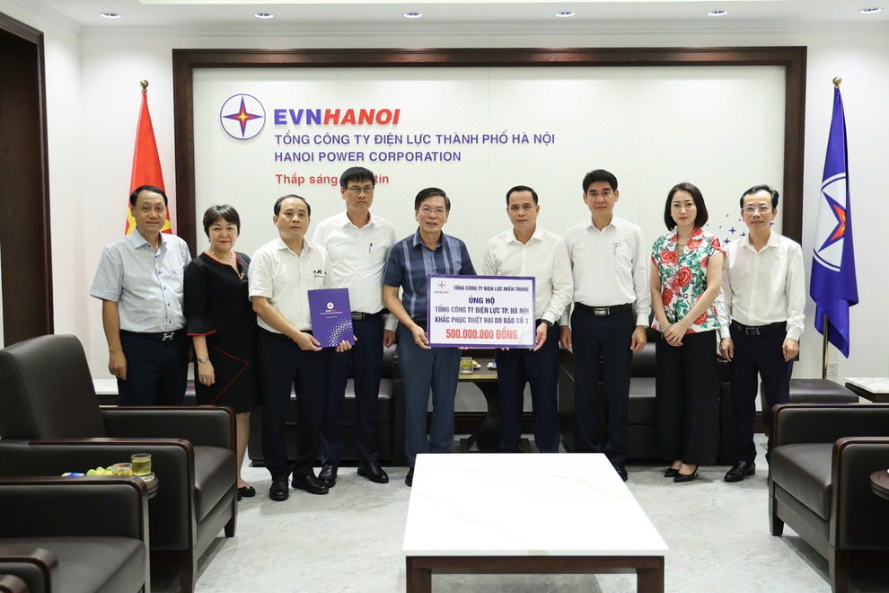 EVNCPC hỗ trợ 2,5 tỷ đồng cho EVNNPC, EVNHANOI và EVNNPT - 6 EVNCPC hỗ trợ 2,5 tỷ đồng cho EVNNPC, EVNHANOI và EVNNPT - 6
