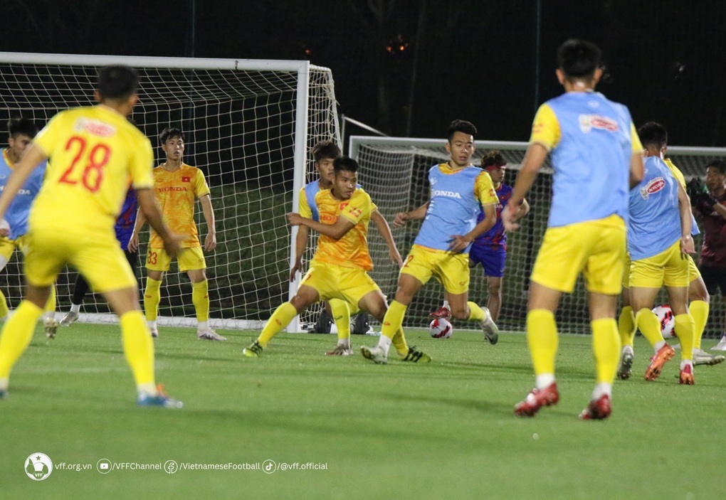 U23 Việt Nam đón tin vui, quyết ghi bàn vào lưới Kyrgyzstan - 5 U23 Việt Nam đón tin vui, quyết ghi bàn vào lưới Kyrgyzstan - 5