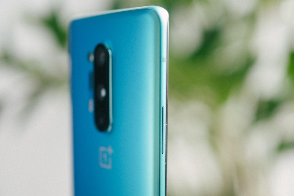 Trên tay OnePlus 8 Pro 5G: đối thủ mới của Galaxy Note 20 Ultra 5G - 6 Trên tay OnePlus 8 Pro 5G: đối thủ mới của Galaxy Note 20 Ultra 5G - 6