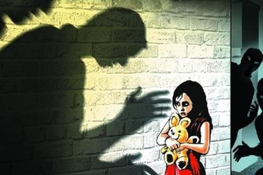 Trẻ bị xâm hại, dâm ô: Phụ huynh phải đối diện thế nào?