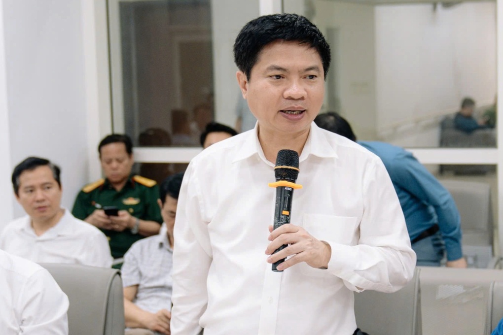 Phó Thủ tướng kiểm tra tiến độ dự án Bệnh viện Bạch Mai, Việt Đức cơ sở 2 - 3 Phó Thủ tướng kiểm tra tiến độ dự án Bệnh viện Bạch Mai, Việt Đức cơ sở 2 - 3