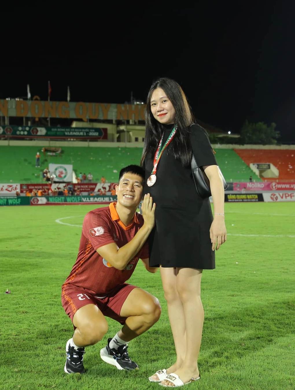 Vợ mới cưới xinh đẹp, yêu 8 năm của cầu thủ Trần Đình Trọng - 6 Vợ mới cưới xinh đẹp, yêu 8 năm của cầu thủ Trần Đình Trọng - 6