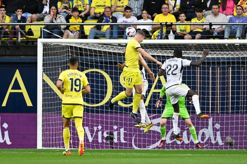 Thua 4 bàn trong 17 phút, Real Madrid âu lo trước cuộc đấu với Dortmund - 1