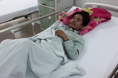 Vụ 4 người ở tử vong: Nghi rượu tự nấu có chứa methanol