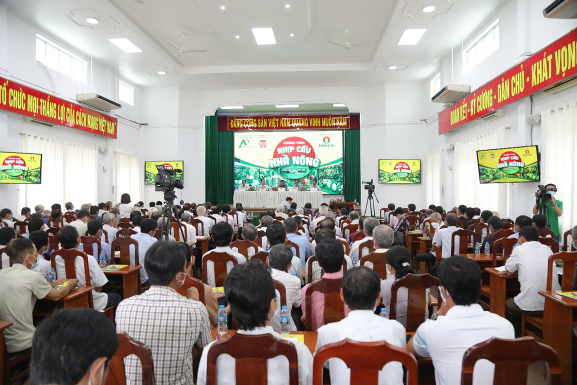Phân bón Cà Mau đồng hành cũng chuỗi Chương trình Nhịp cầu nhà nông - 1