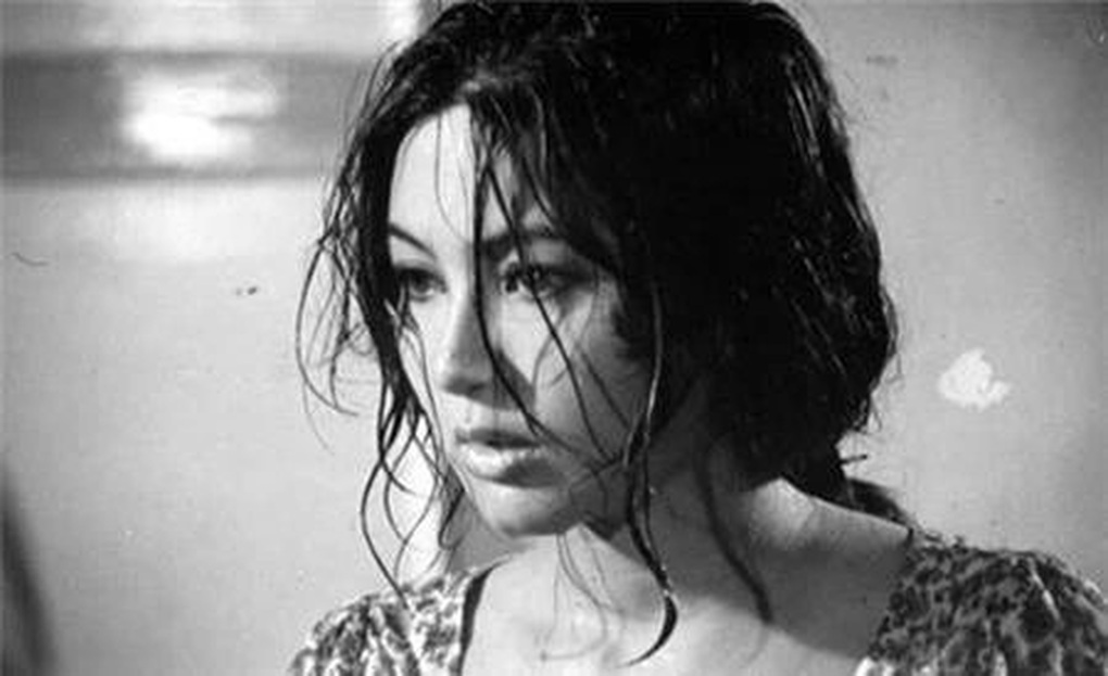 Nhan sắc khuynh đảo và cuộc đời sóng gió của minh tinh Thẩm Thúy Hằng - 6 Nhan sắc khuynh đảo và cuộc đời sóng gió của minh tinh Thẩm Thúy Hằng - 6