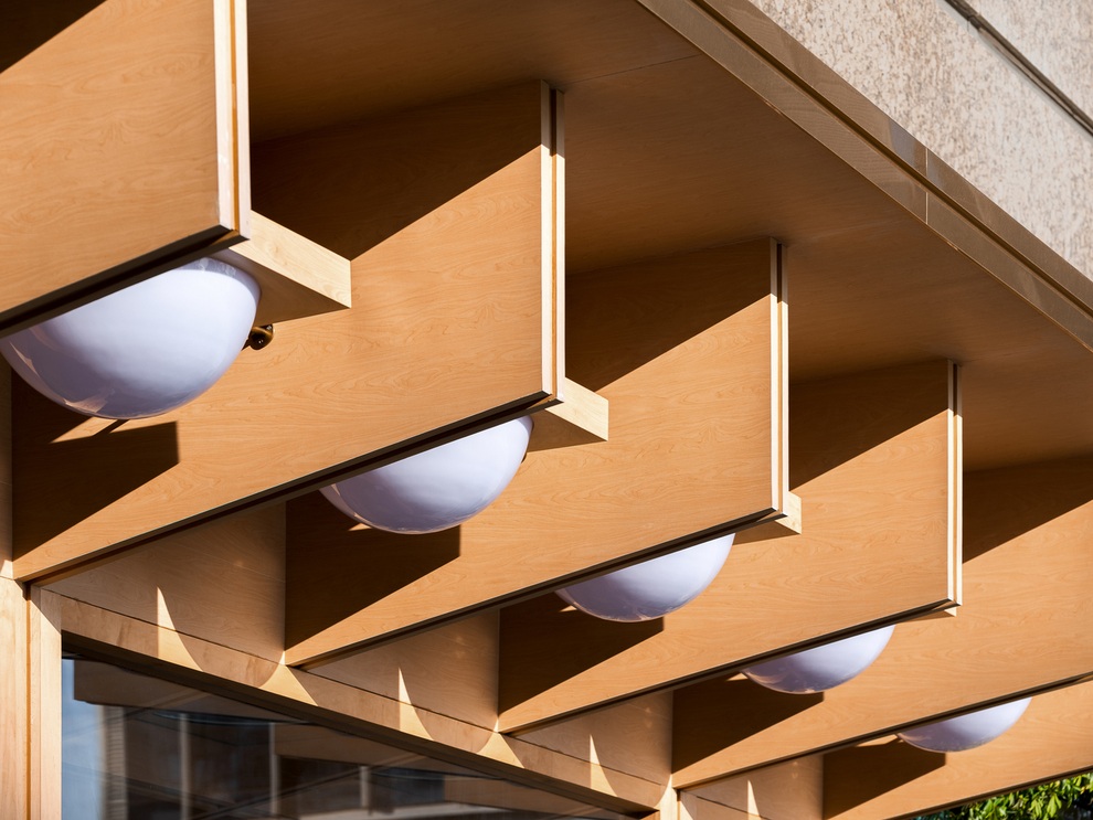 Quán cà phê trang trí độc lạ đậm chất nghệ thuật, khách check-in mỏi tay - 7