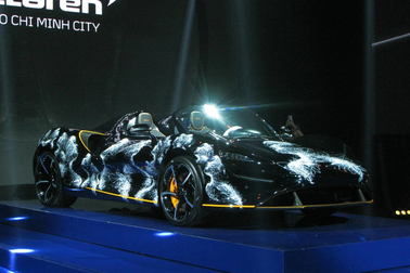 Siêu xe đắt nhất Việt Nam về tay Minh "Nhựa", giá dự đoán trên 140 tỷ đồng